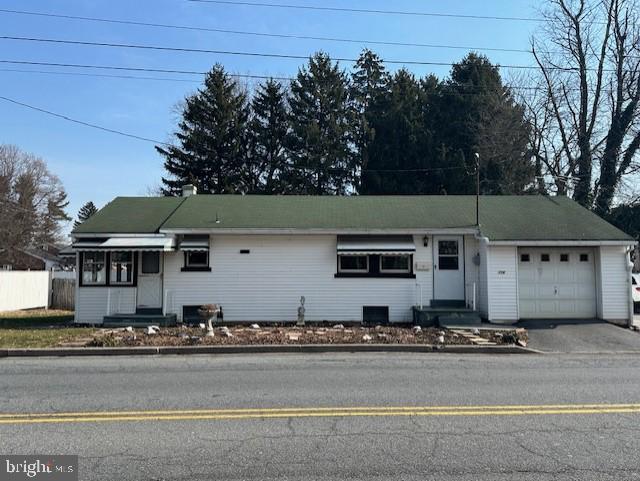 356 N 8TH AVENUE
