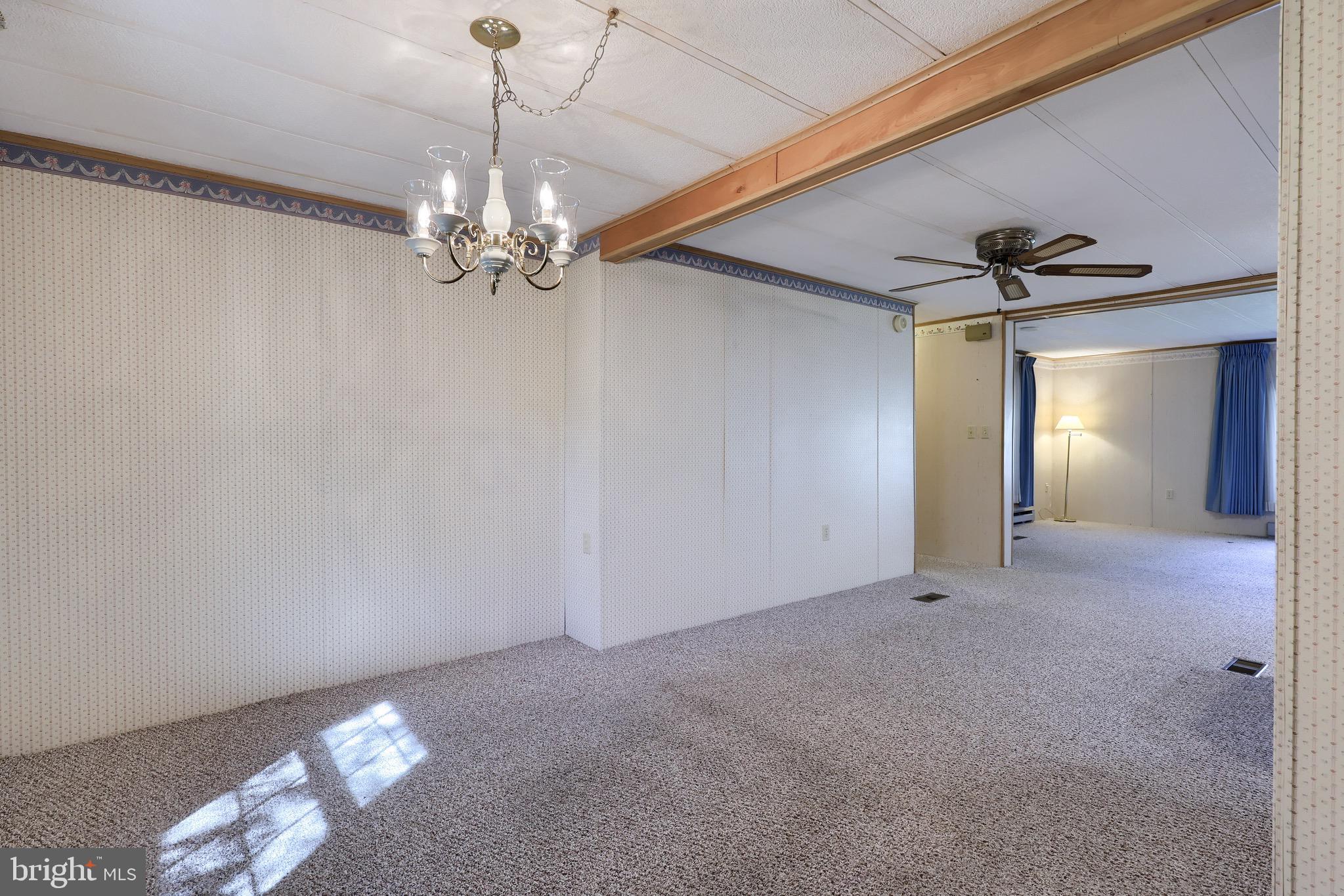 419 MAPLE AVENUE