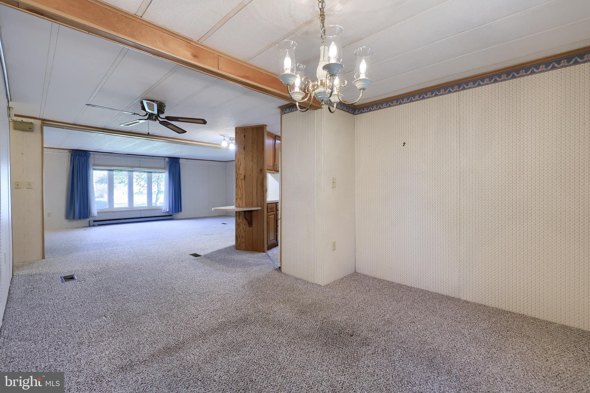 419 MAPLE AVENUE