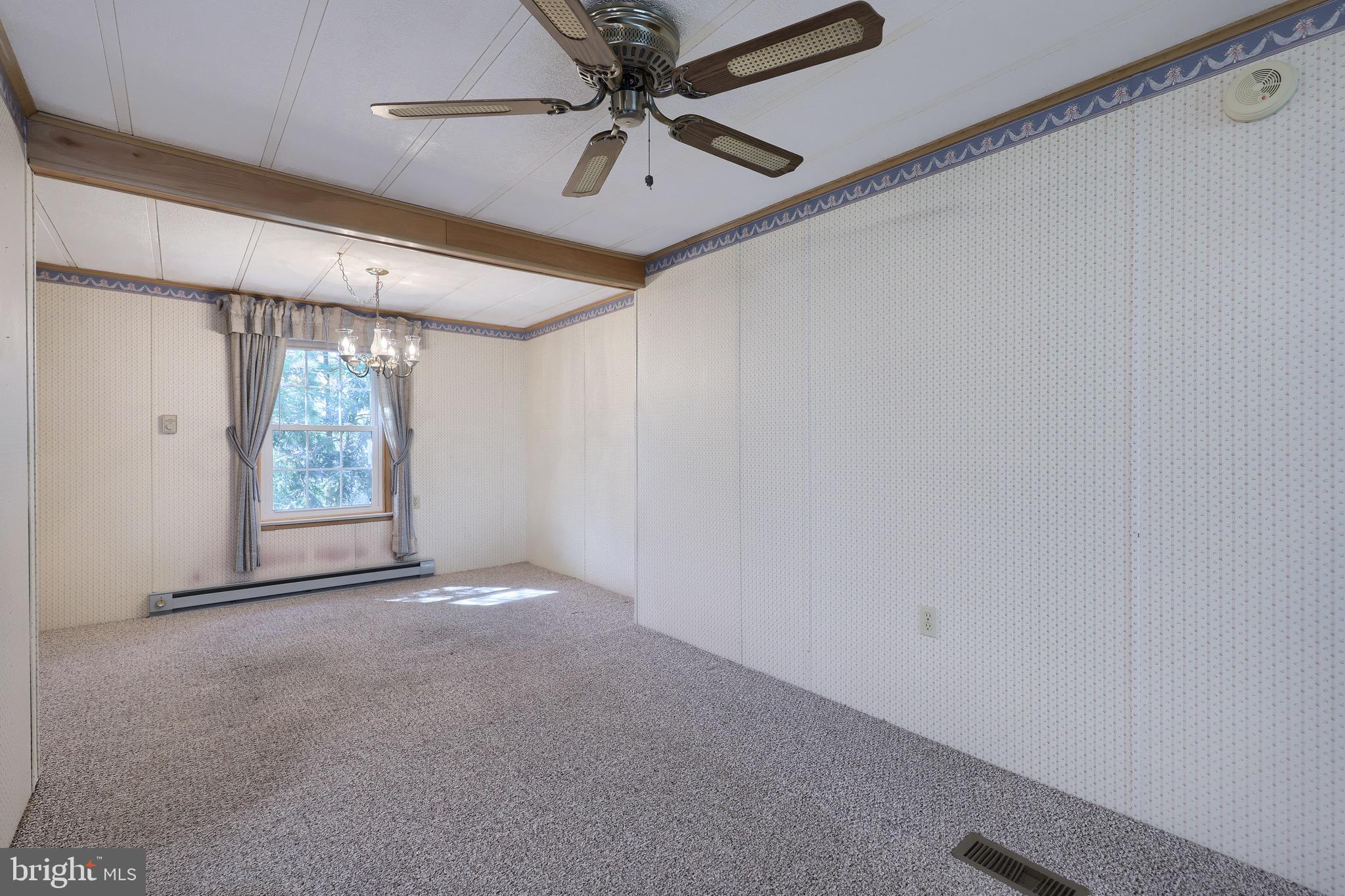419 MAPLE AVENUE