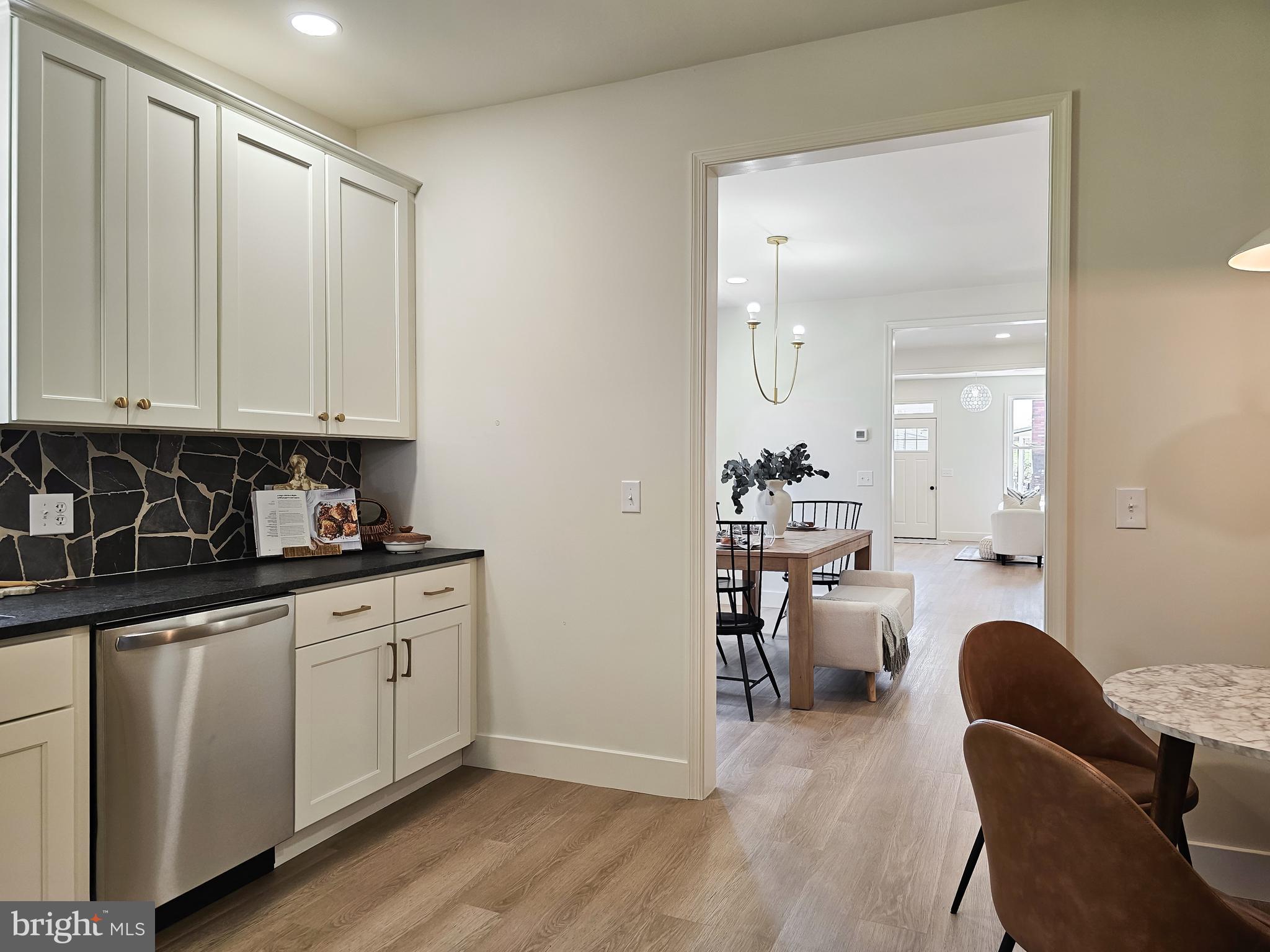 127 LOCUST STREET
