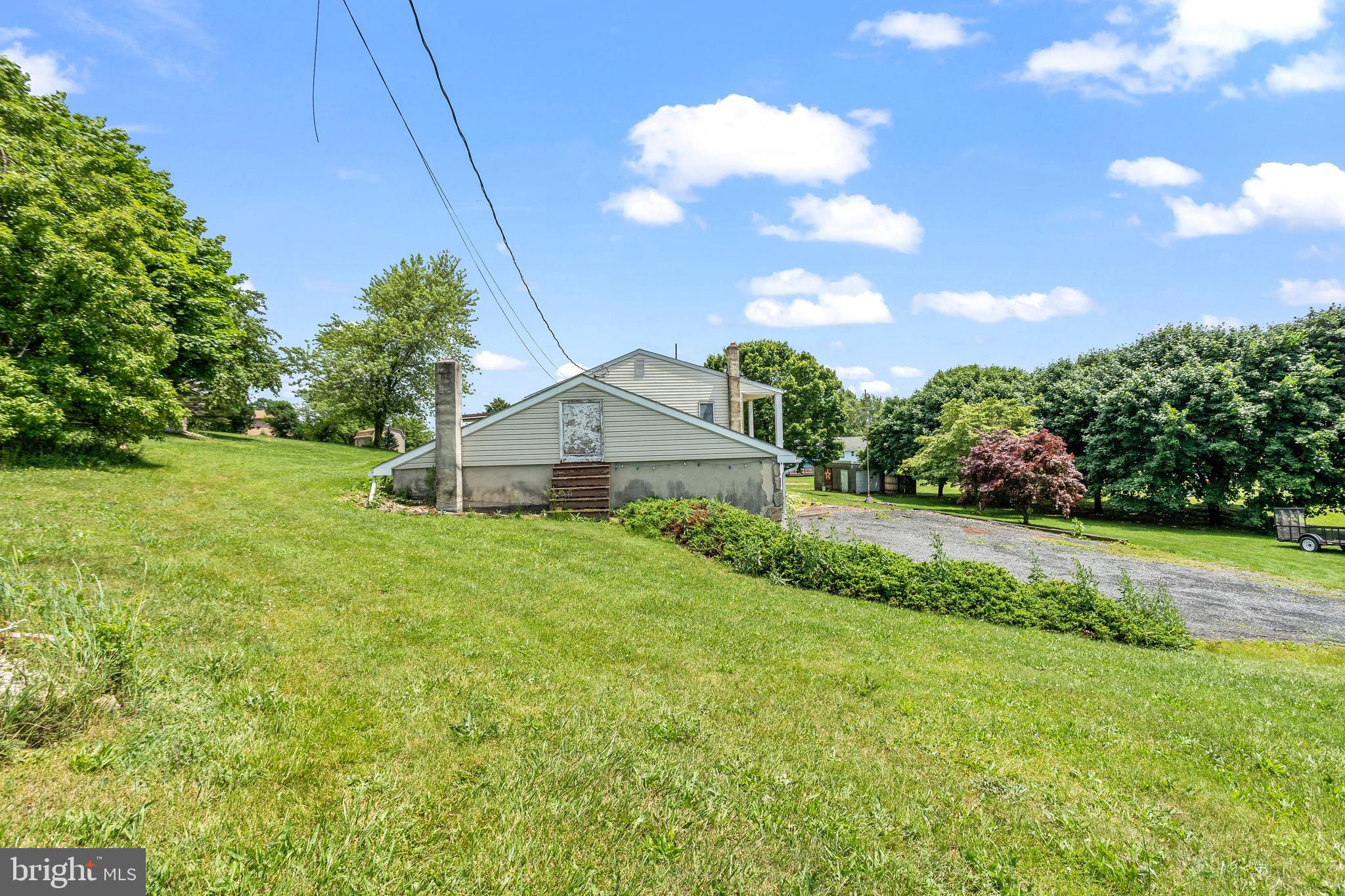 913 PINE GROVE ROAD