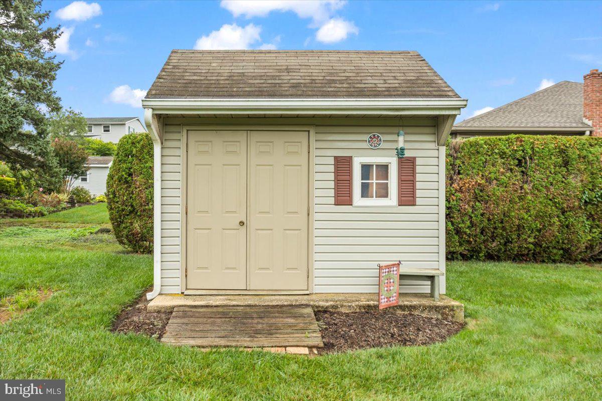 249 S 22ND STREET