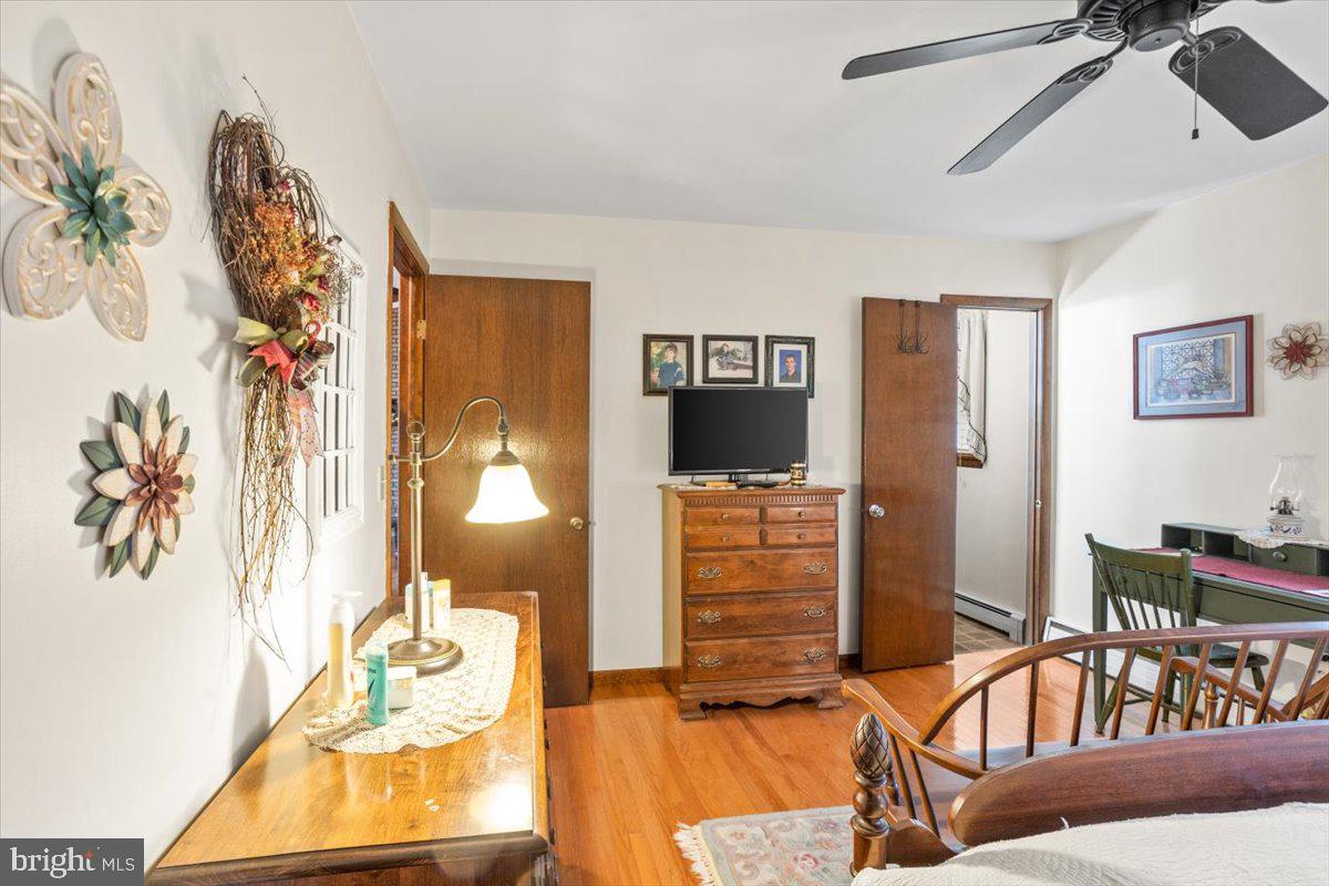 249 S 22ND STREET