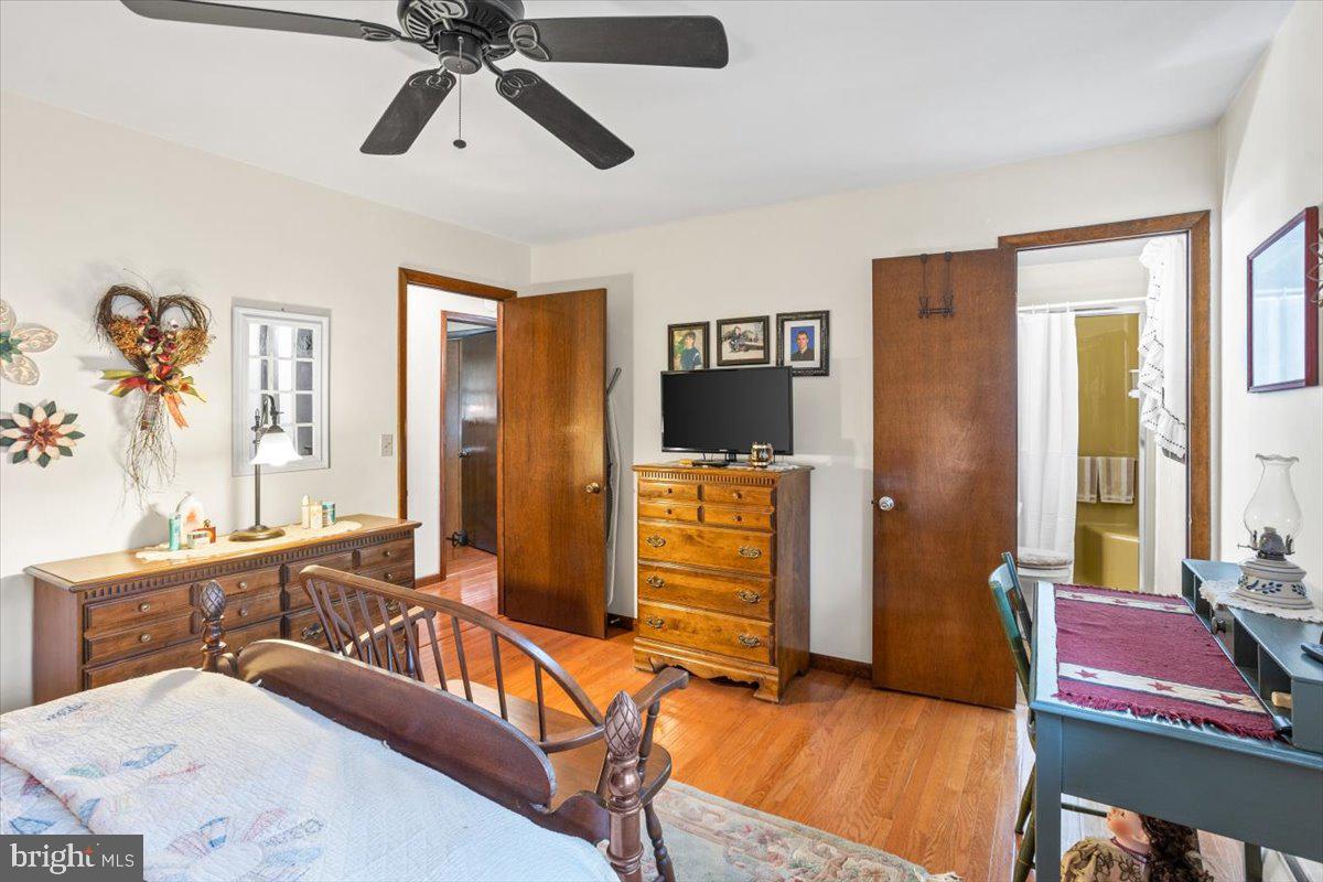249 S 22ND STREET