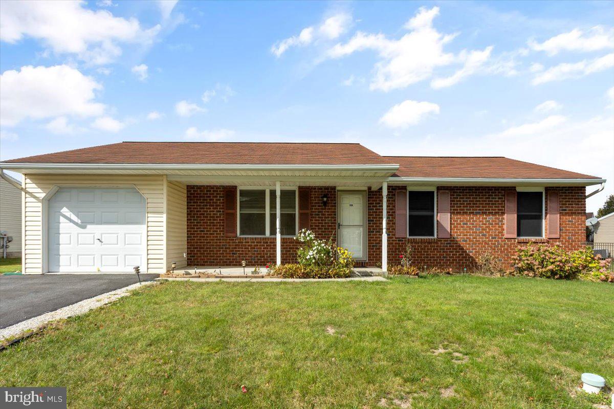 104 EDGEMONT LANE