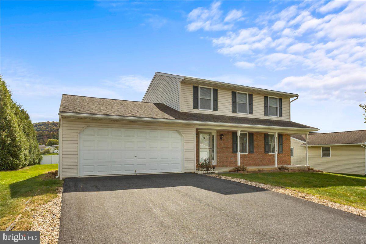 13 MEADOW DRIVE