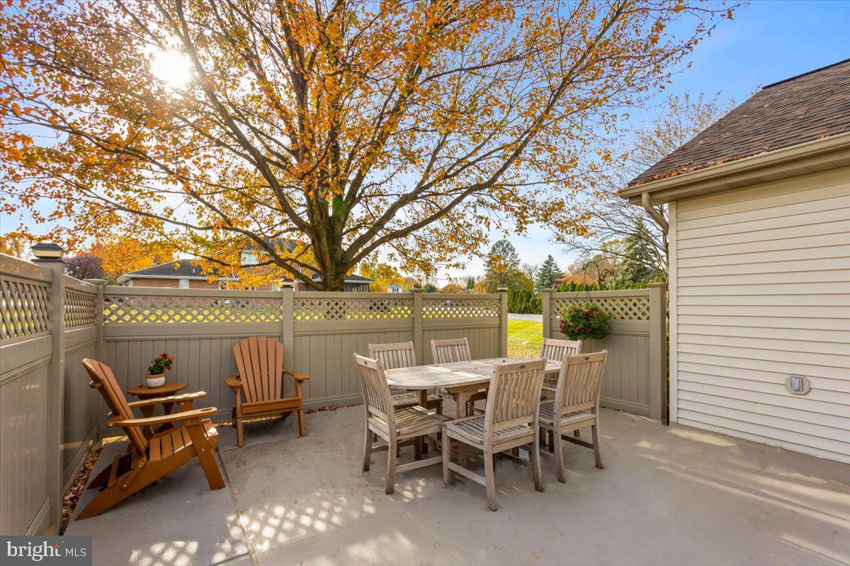 256 WEYMOUTH DRIVE