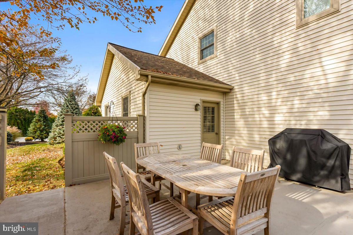 256 WEYMOUTH DRIVE