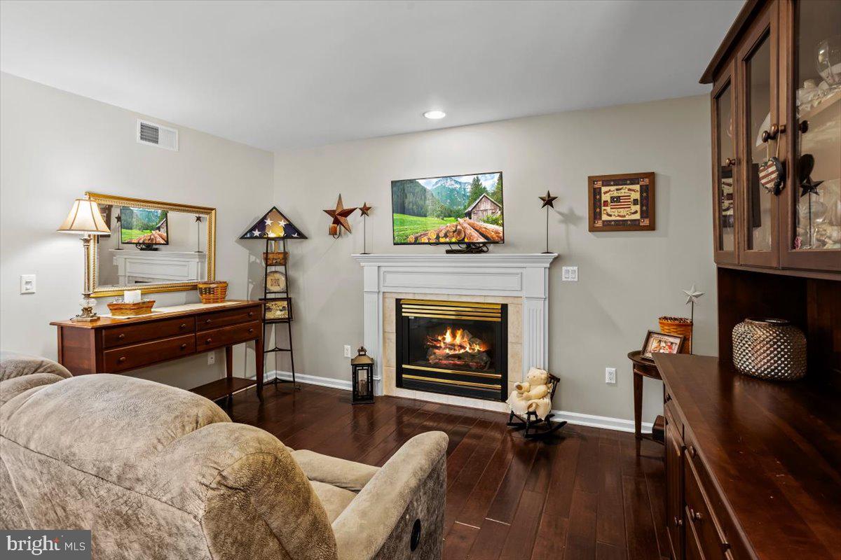 256 WEYMOUTH DRIVE