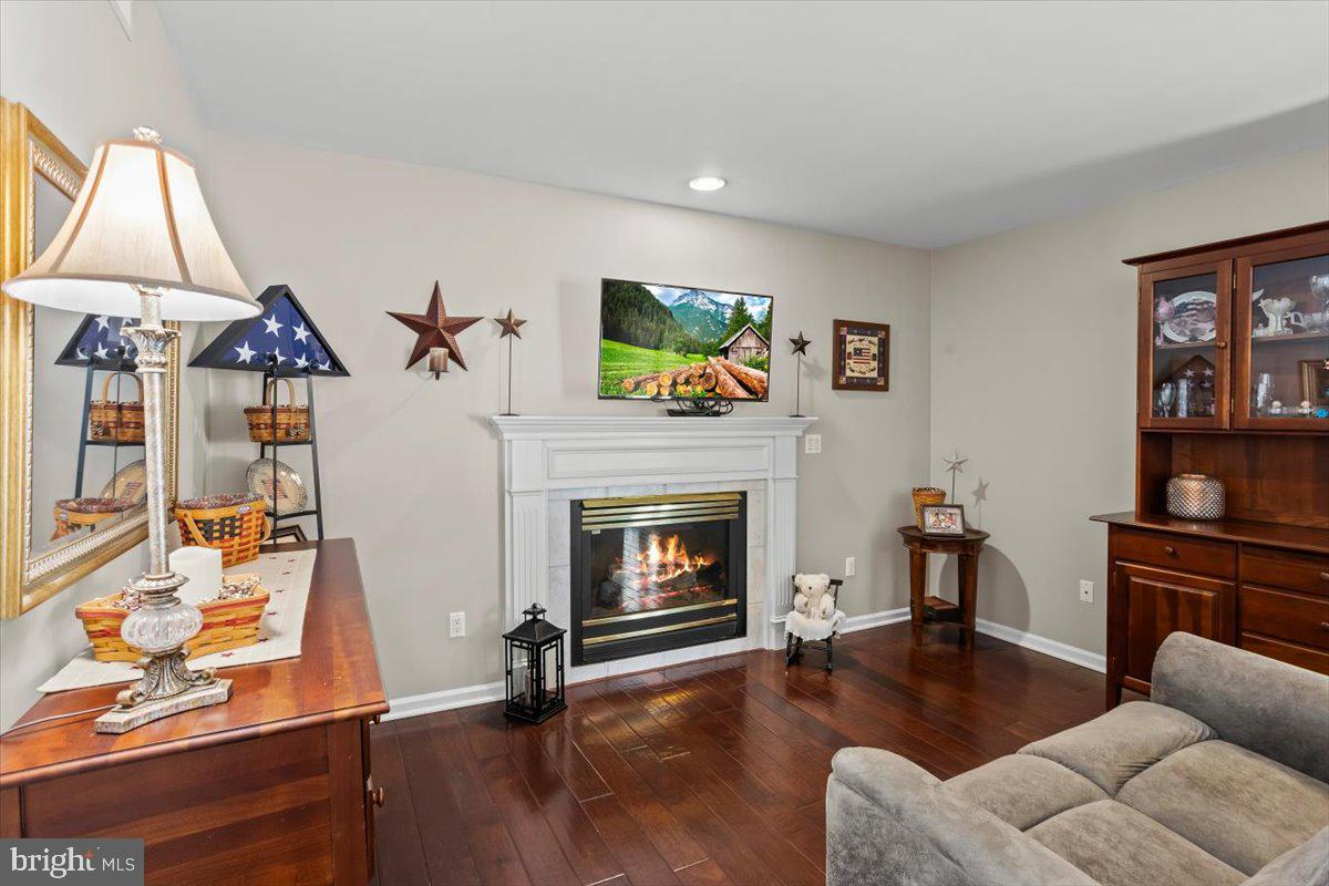 256 WEYMOUTH DRIVE