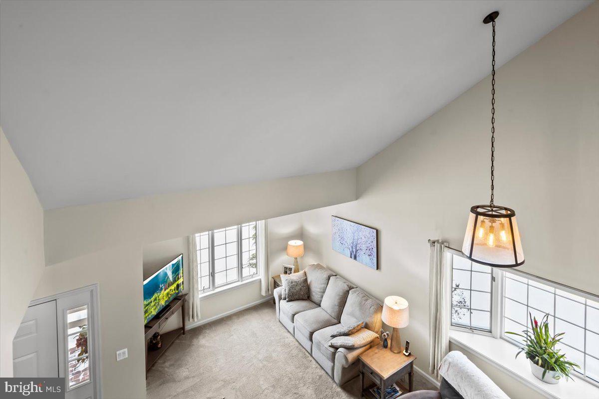 256 WEYMOUTH DRIVE