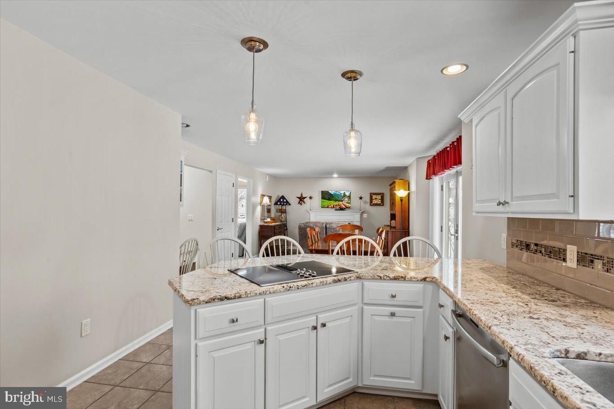 256 WEYMOUTH DRIVE