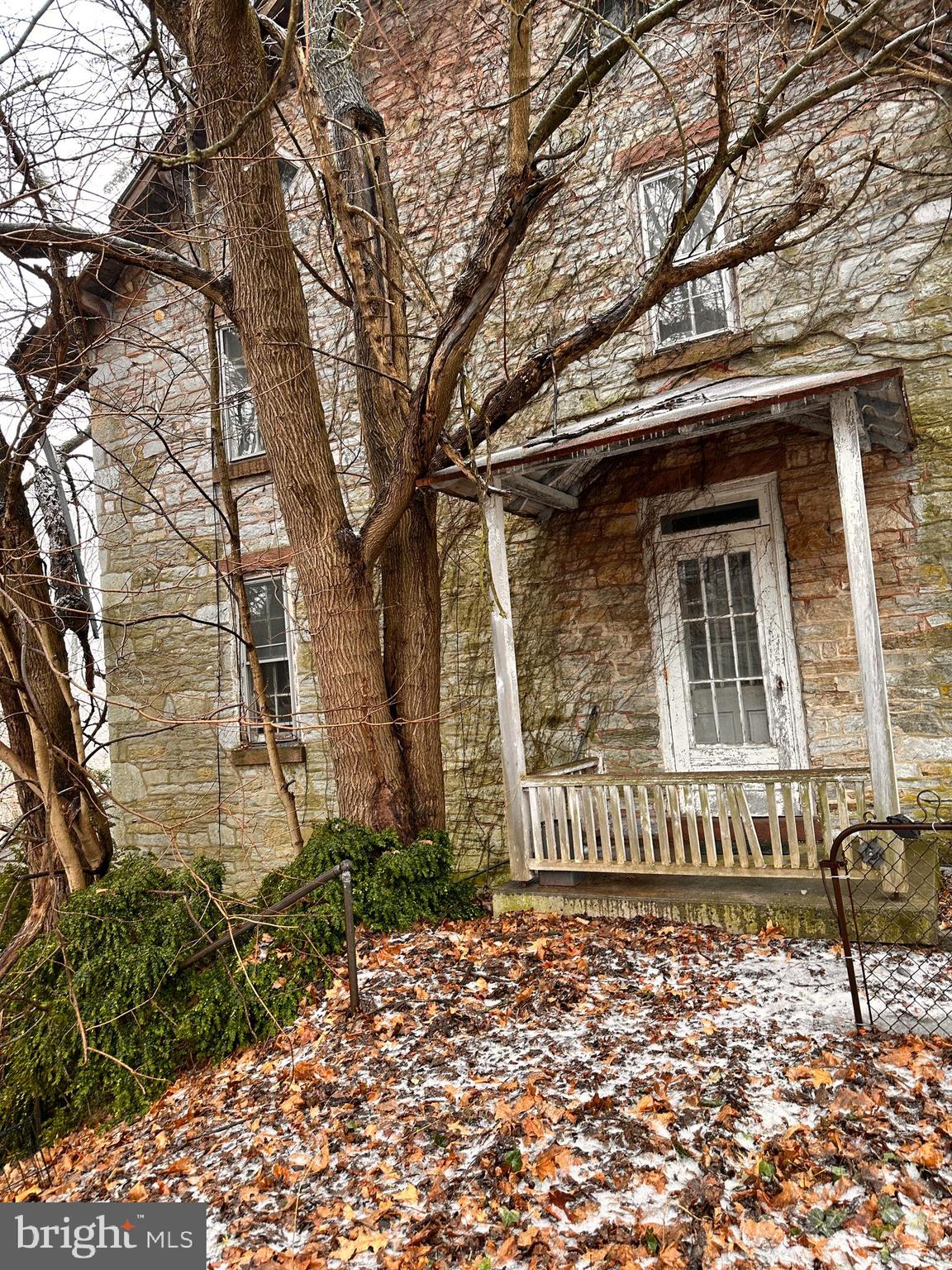 313 BOYD STREET