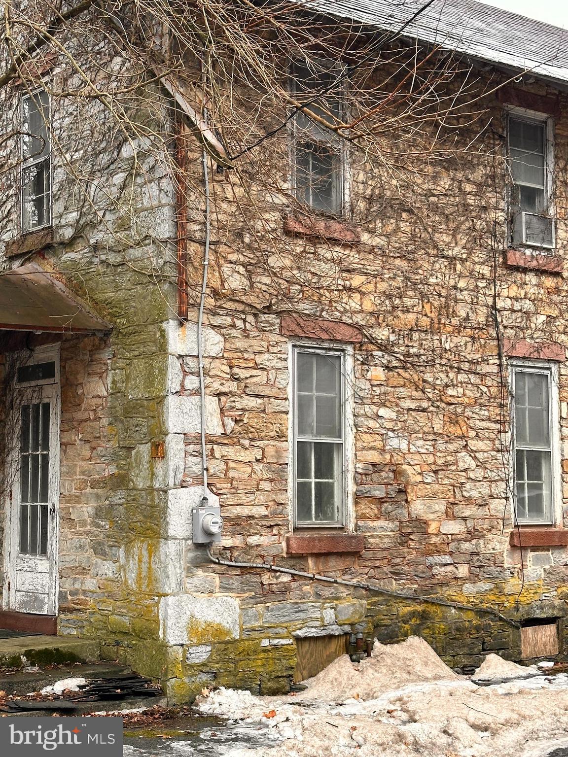 313 BOYD STREET