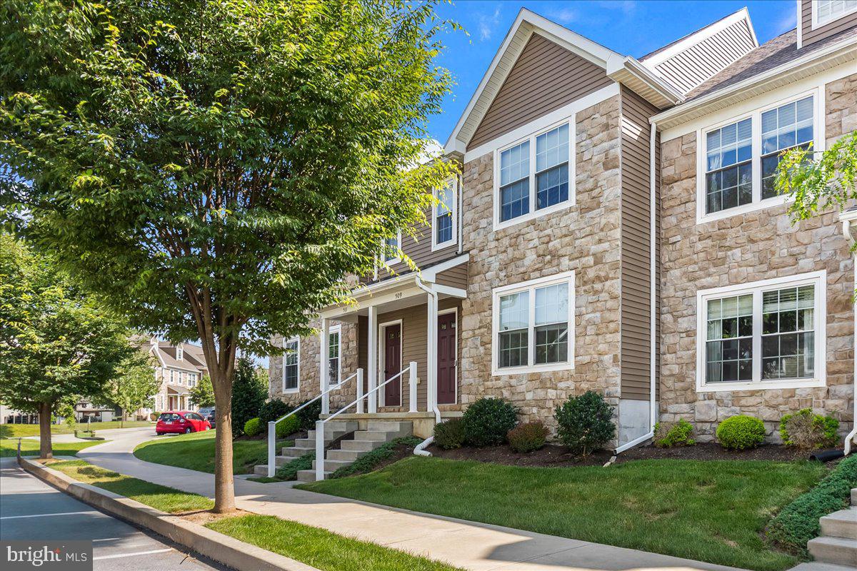 509 BYLER CIRCLE