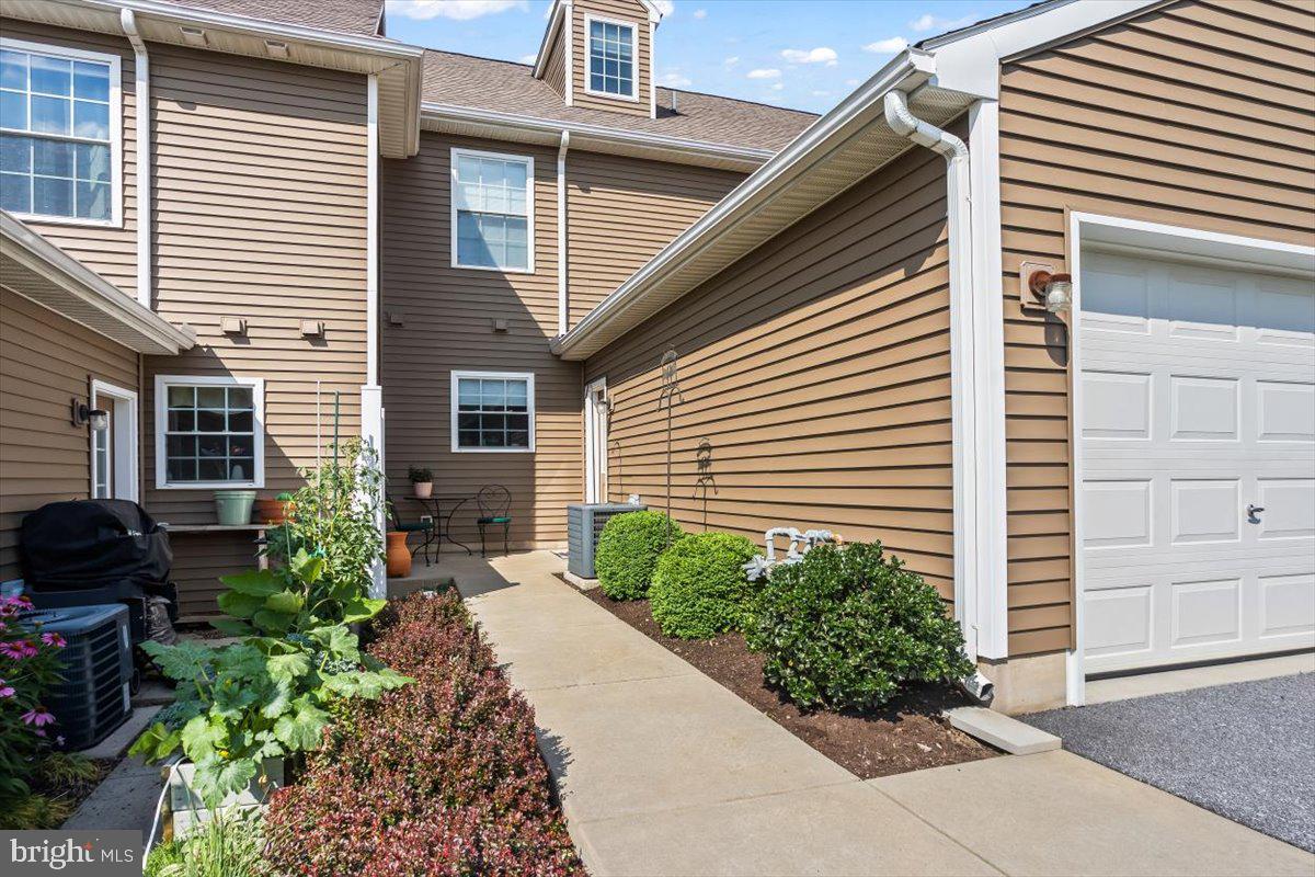 509 BYLER CIRCLE