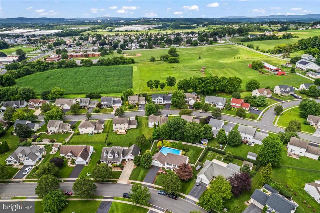 165 ORCHARD HILL DRIVE