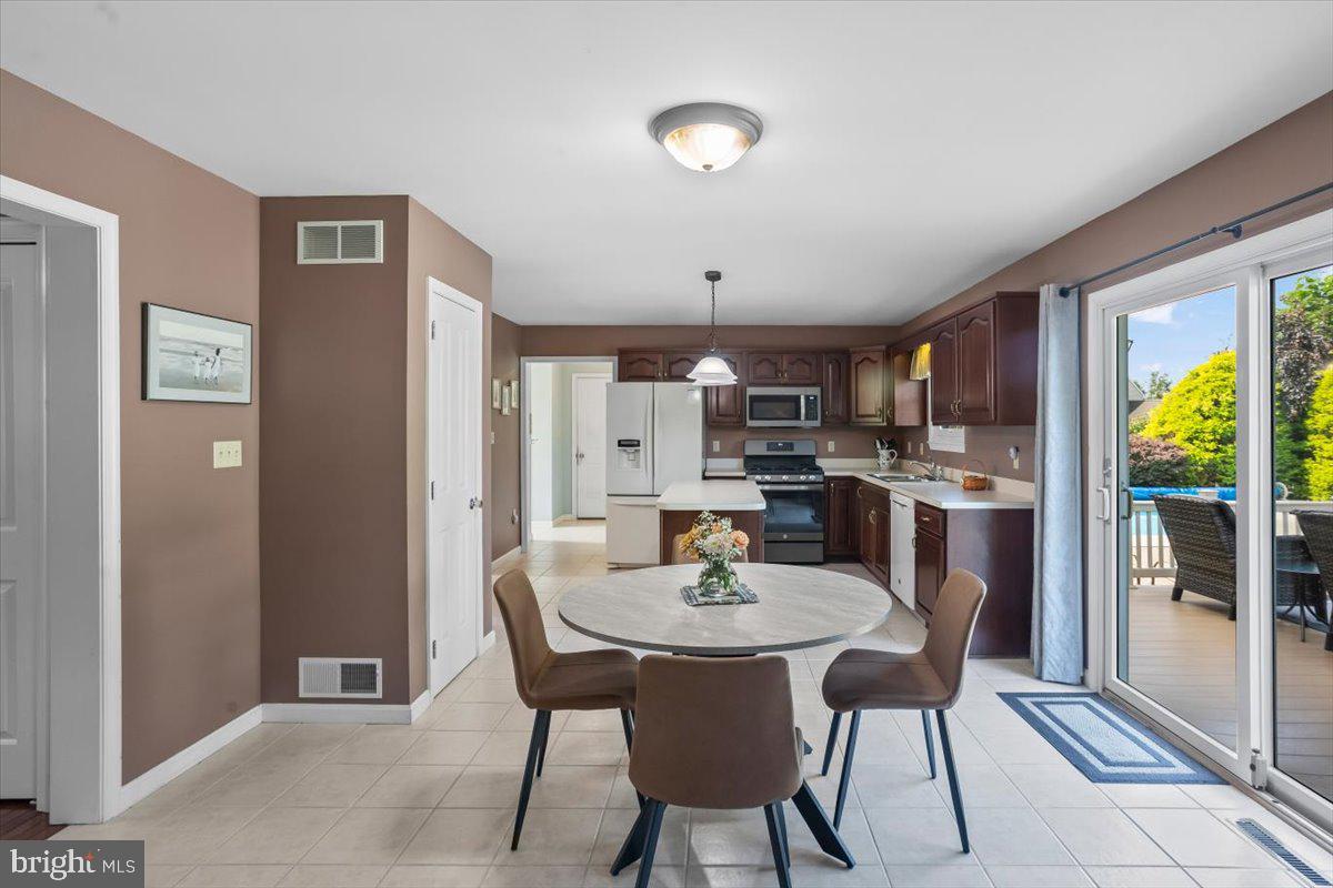 165 ORCHARD HILL DRIVE