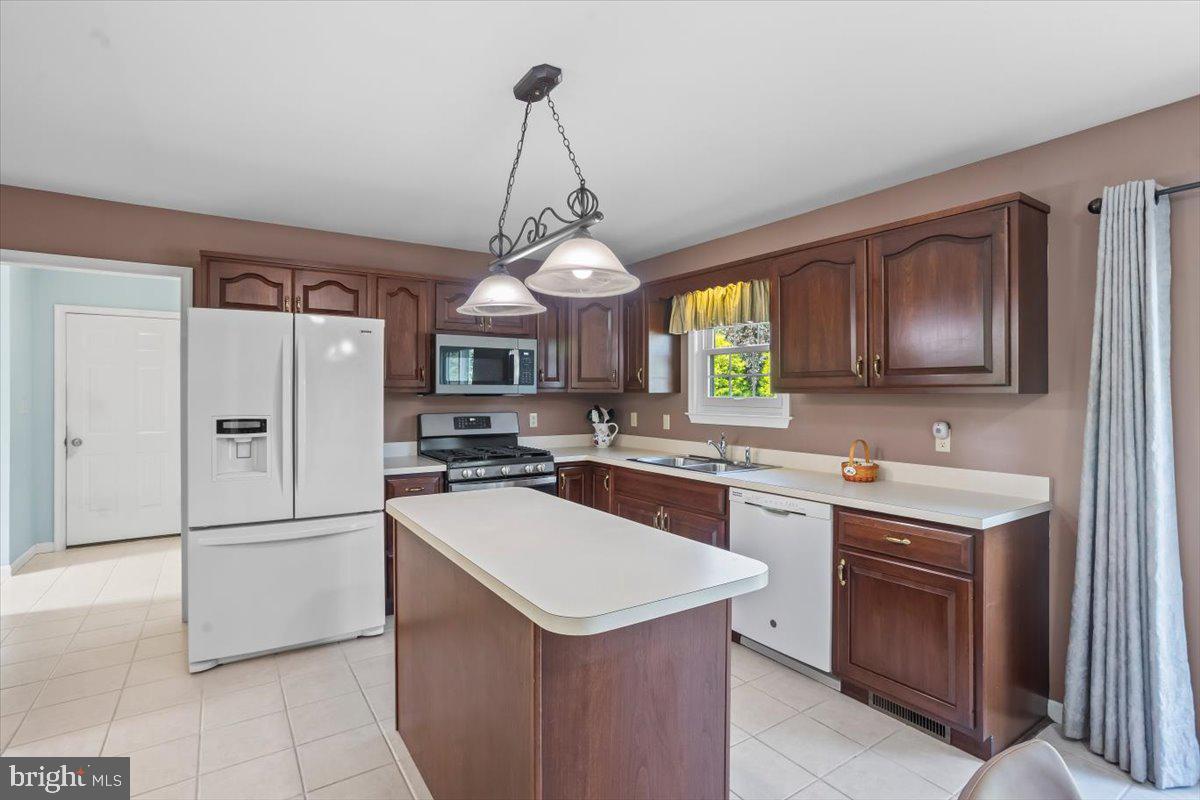 165 ORCHARD HILL DRIVE