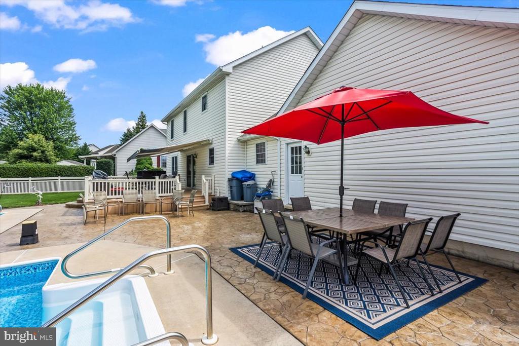 165 ORCHARD HILL DRIVE