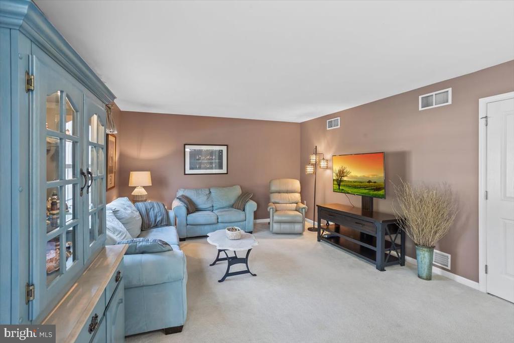 165 ORCHARD HILL DRIVE