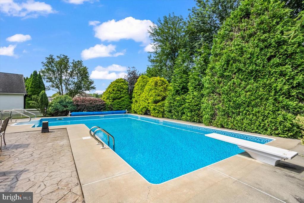 165 ORCHARD HILL DRIVE