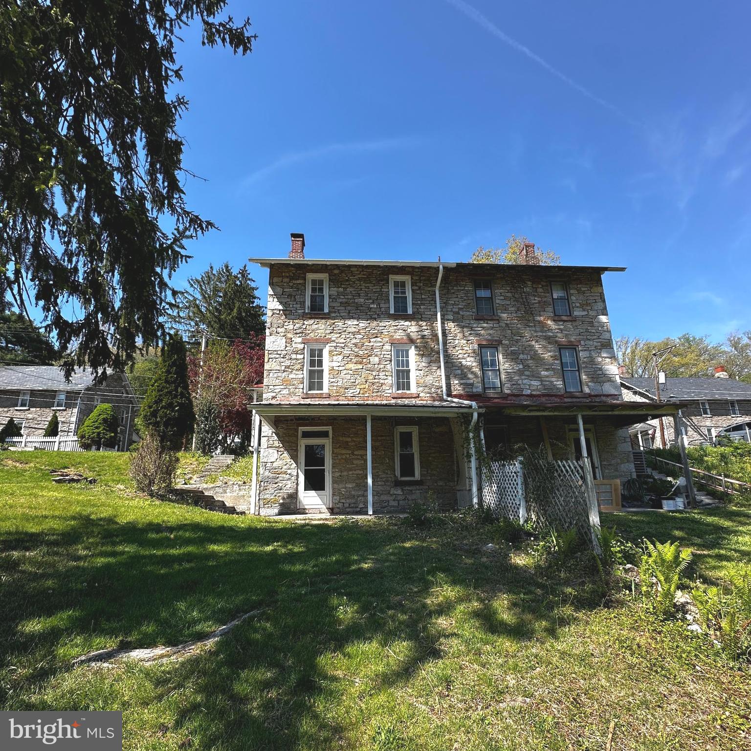 311 BOYD STREET