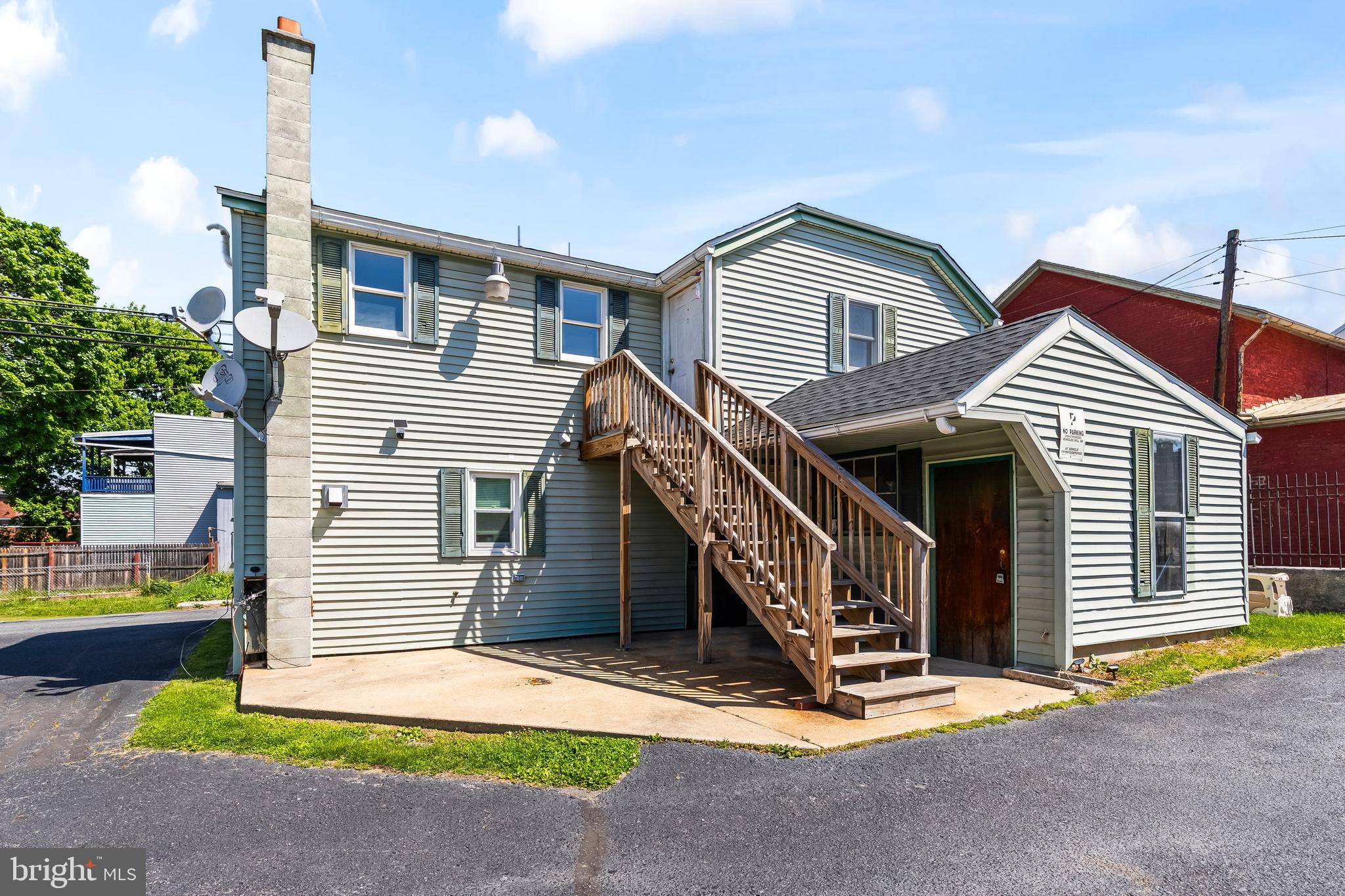 424 SPRING