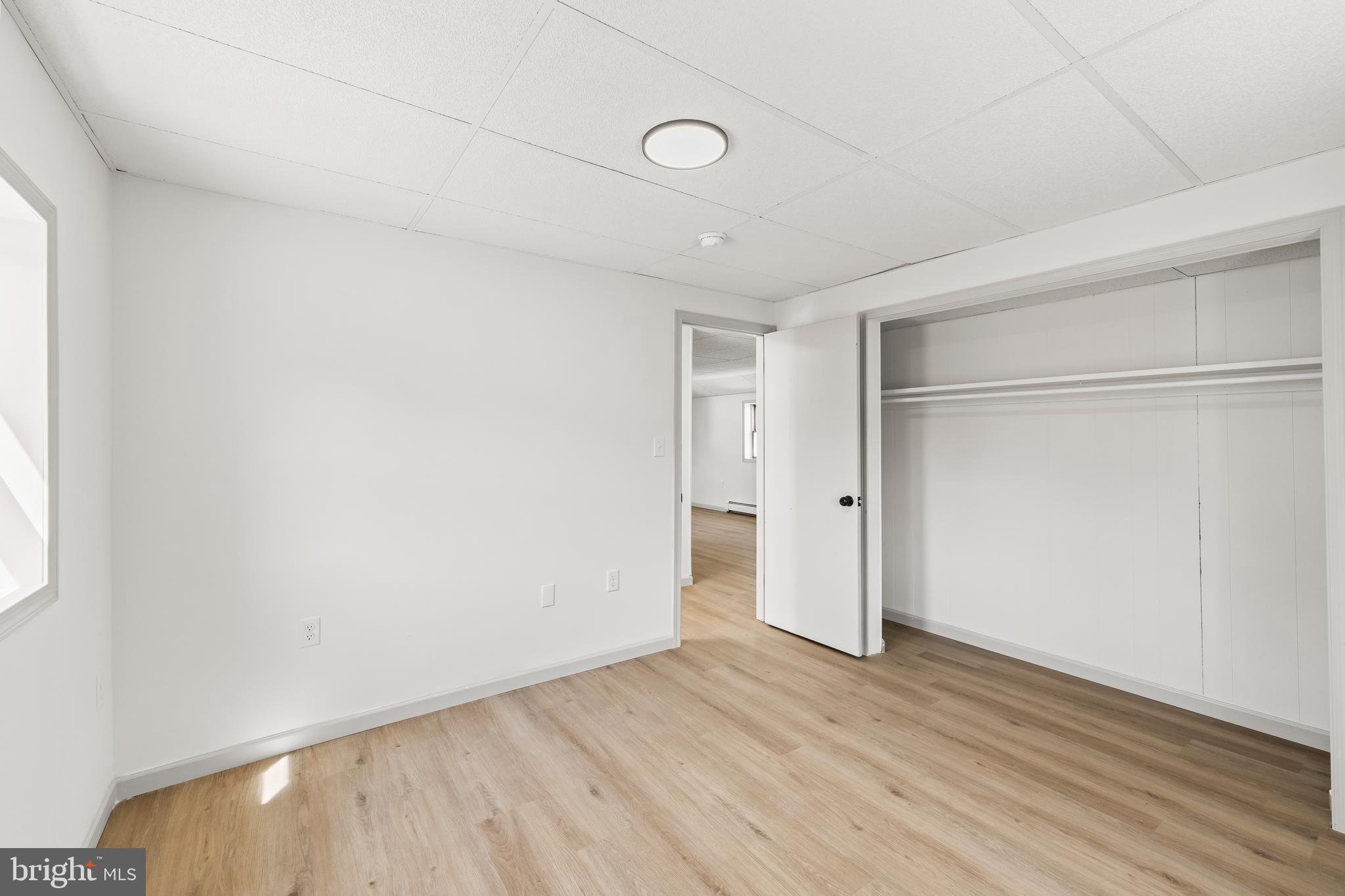 424 SPRING