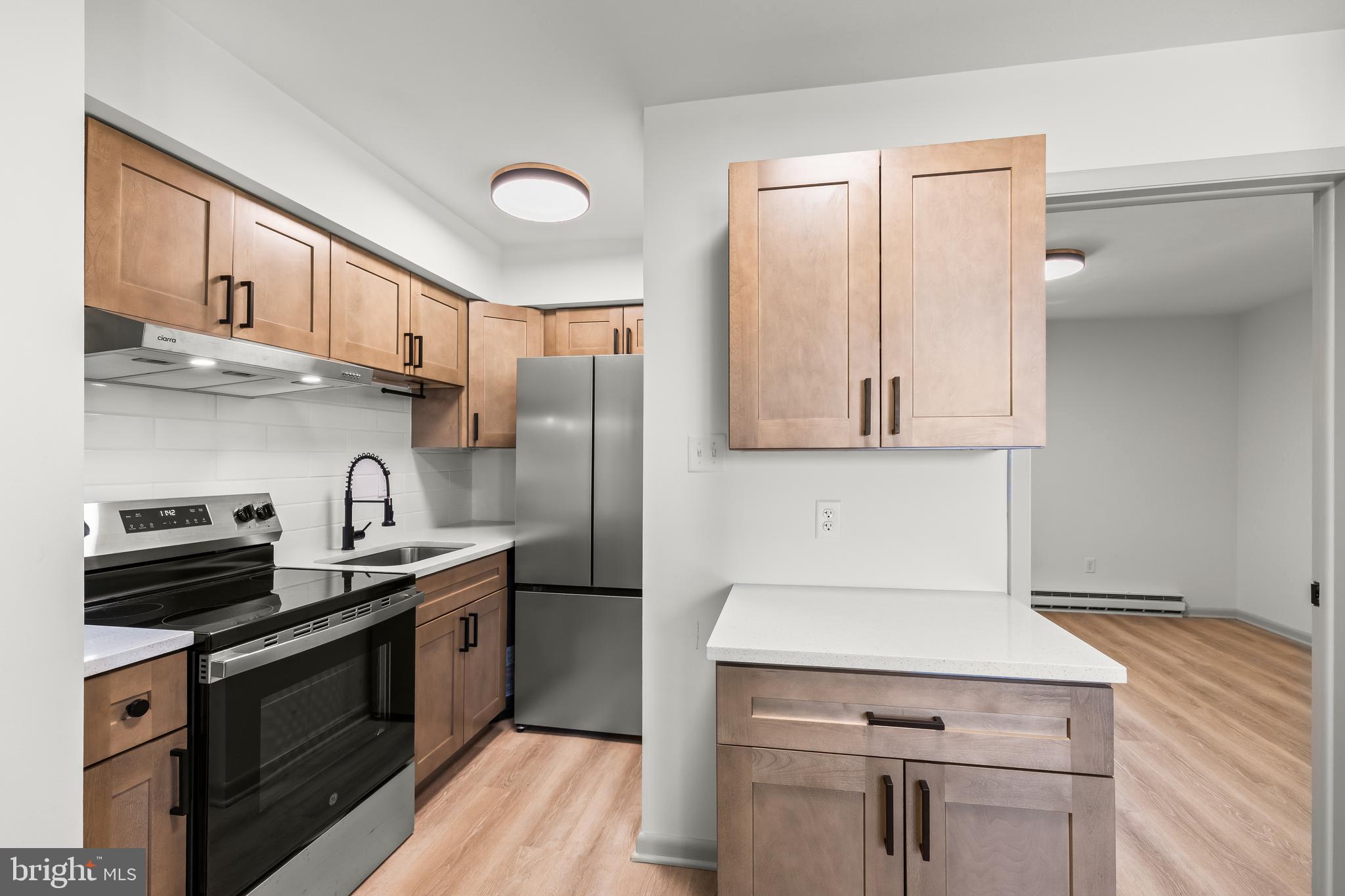 1504 WALNUT STREET APT. D