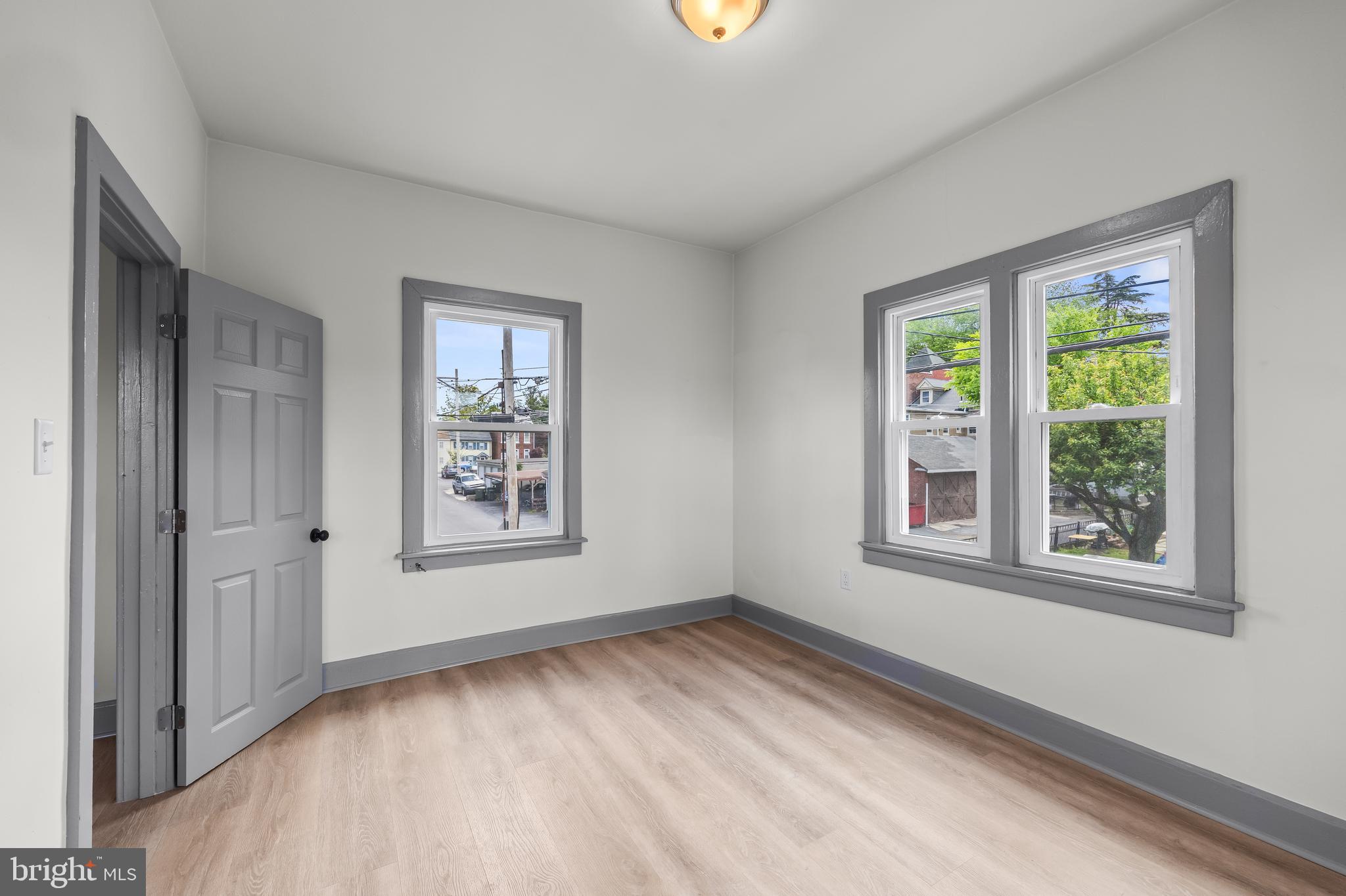531 WALTON STREET APT. 4