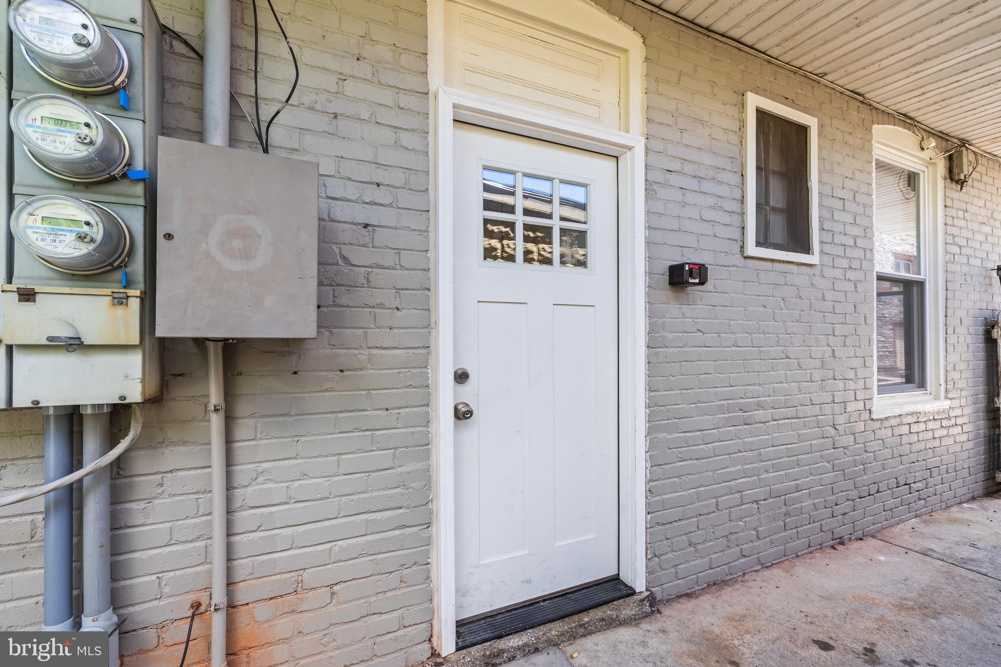 531 WALTON STREET APT. 4