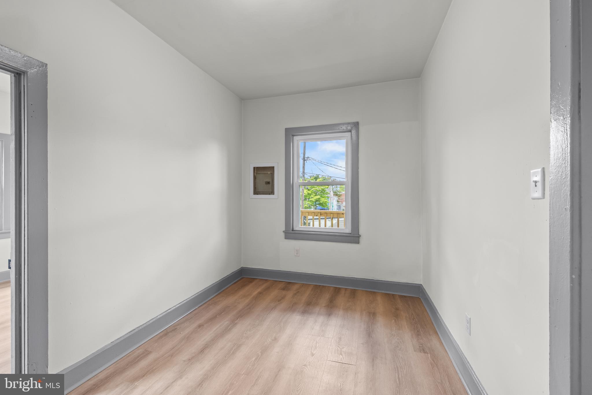 531 WALTON STREET APT. 4