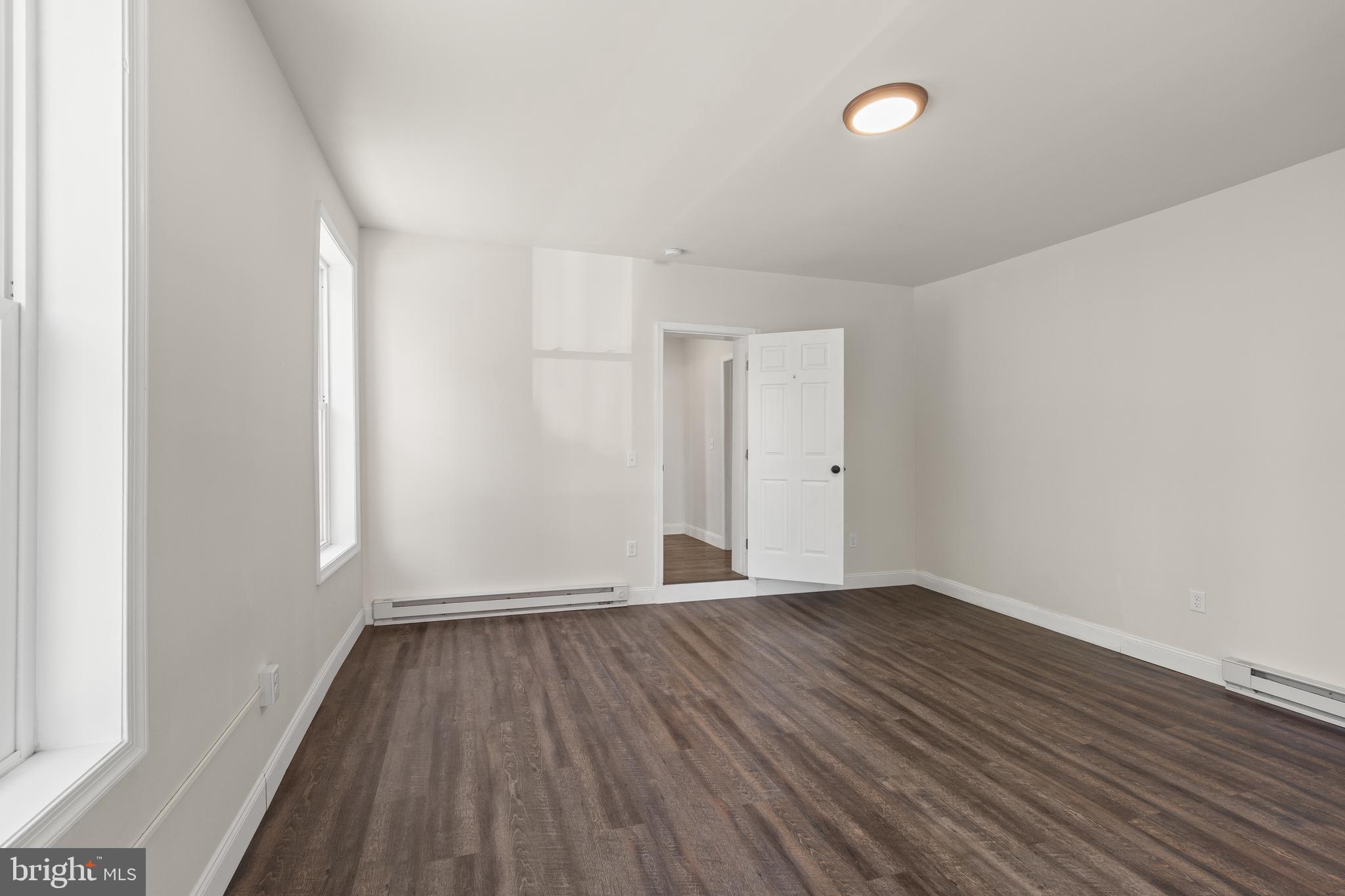 106 W MAIN AVENUE 4