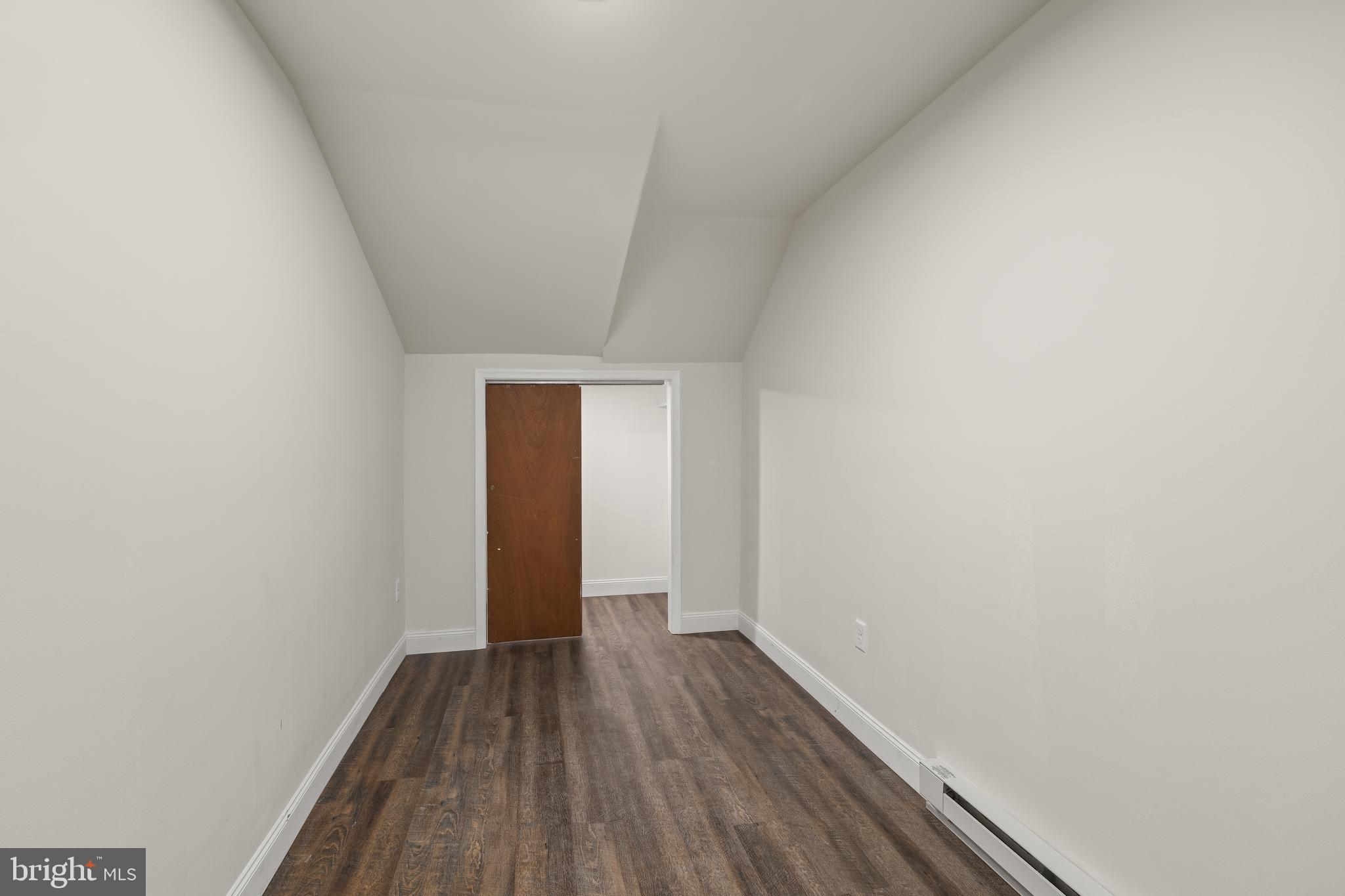 106 W MAIN AVENUE 4