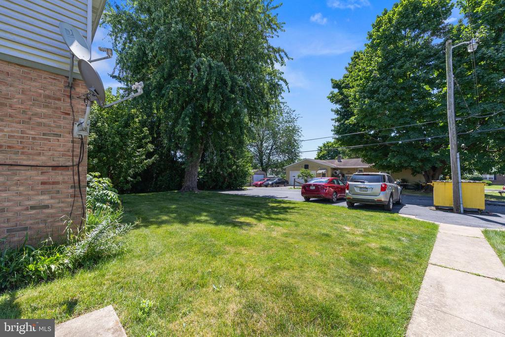 1504 WALNUT STREET Unit: APT. A