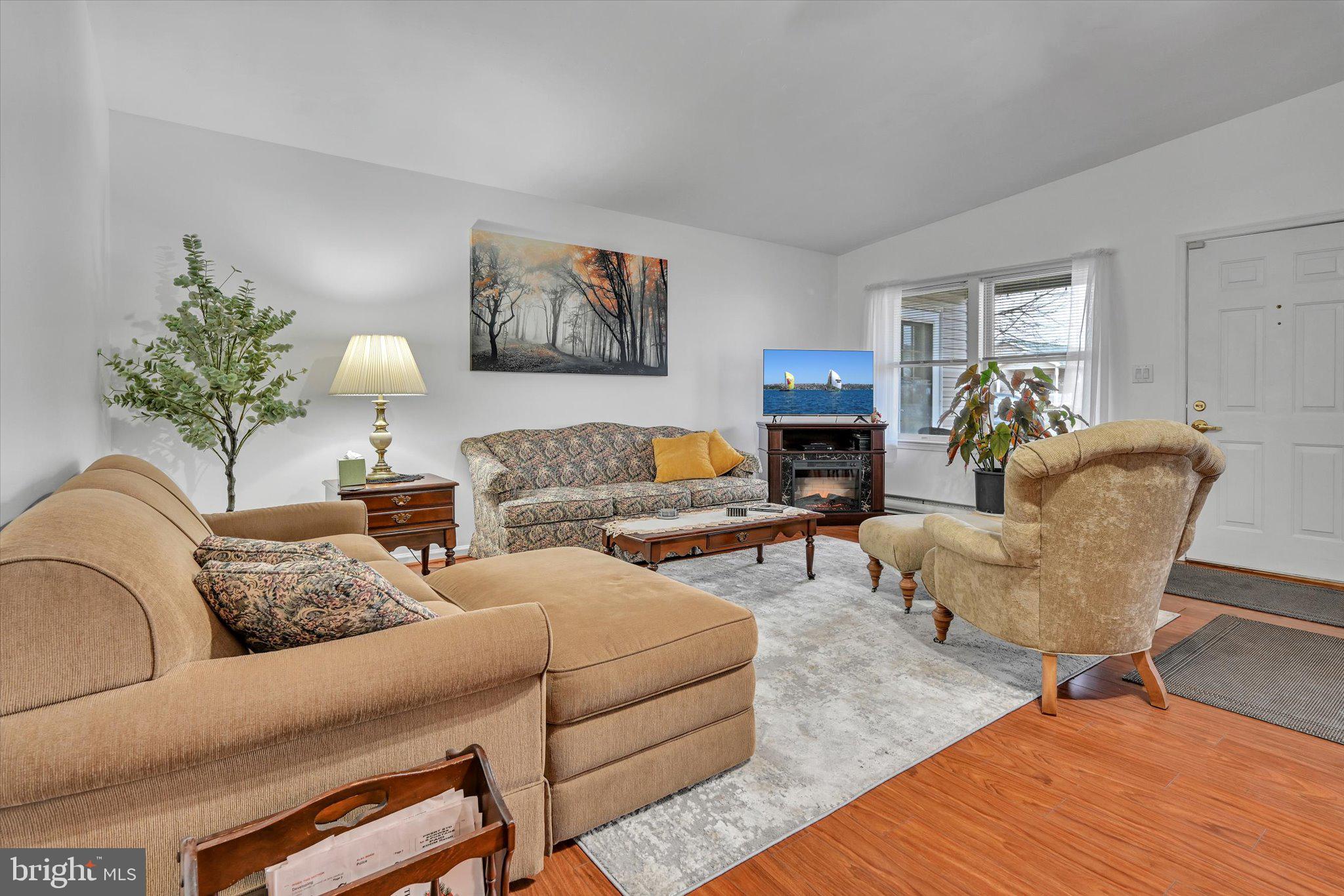 624 CANAL DRIVE