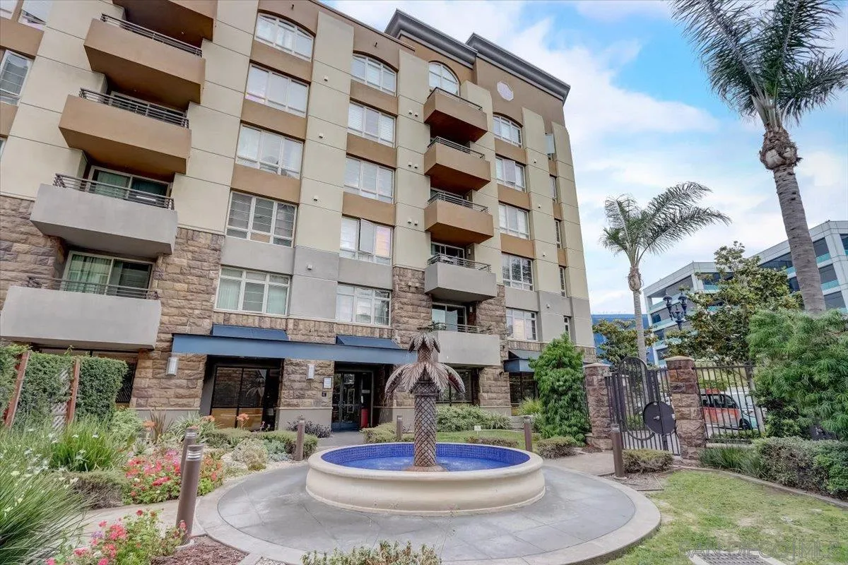 1480 Broadway Unit 2320