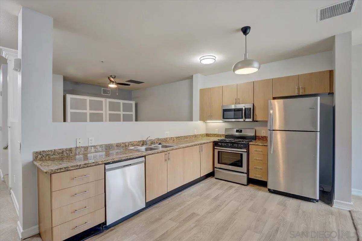 1480 Broadway Unit 2320