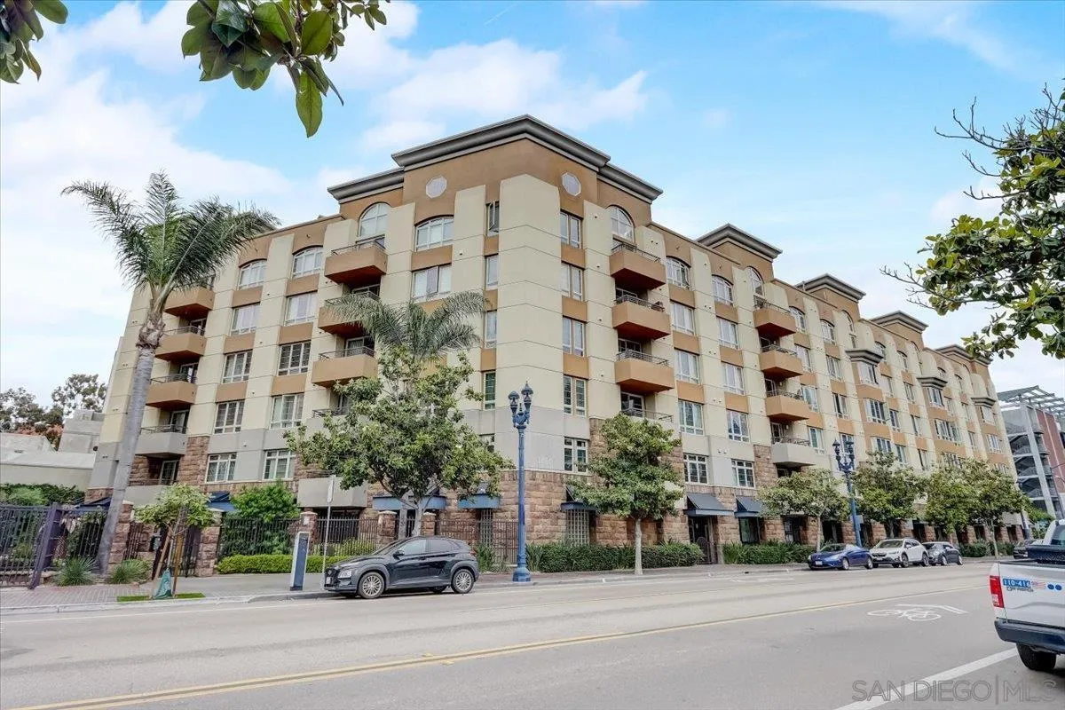 1480 Broadway Unit 2320