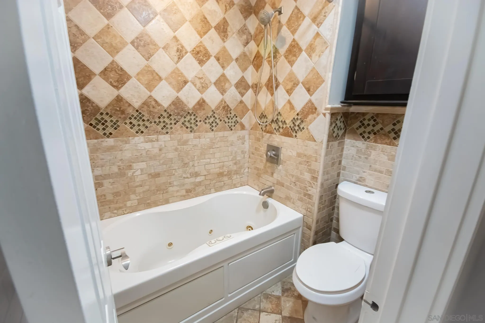 7968 Mission Center Ct Unit D