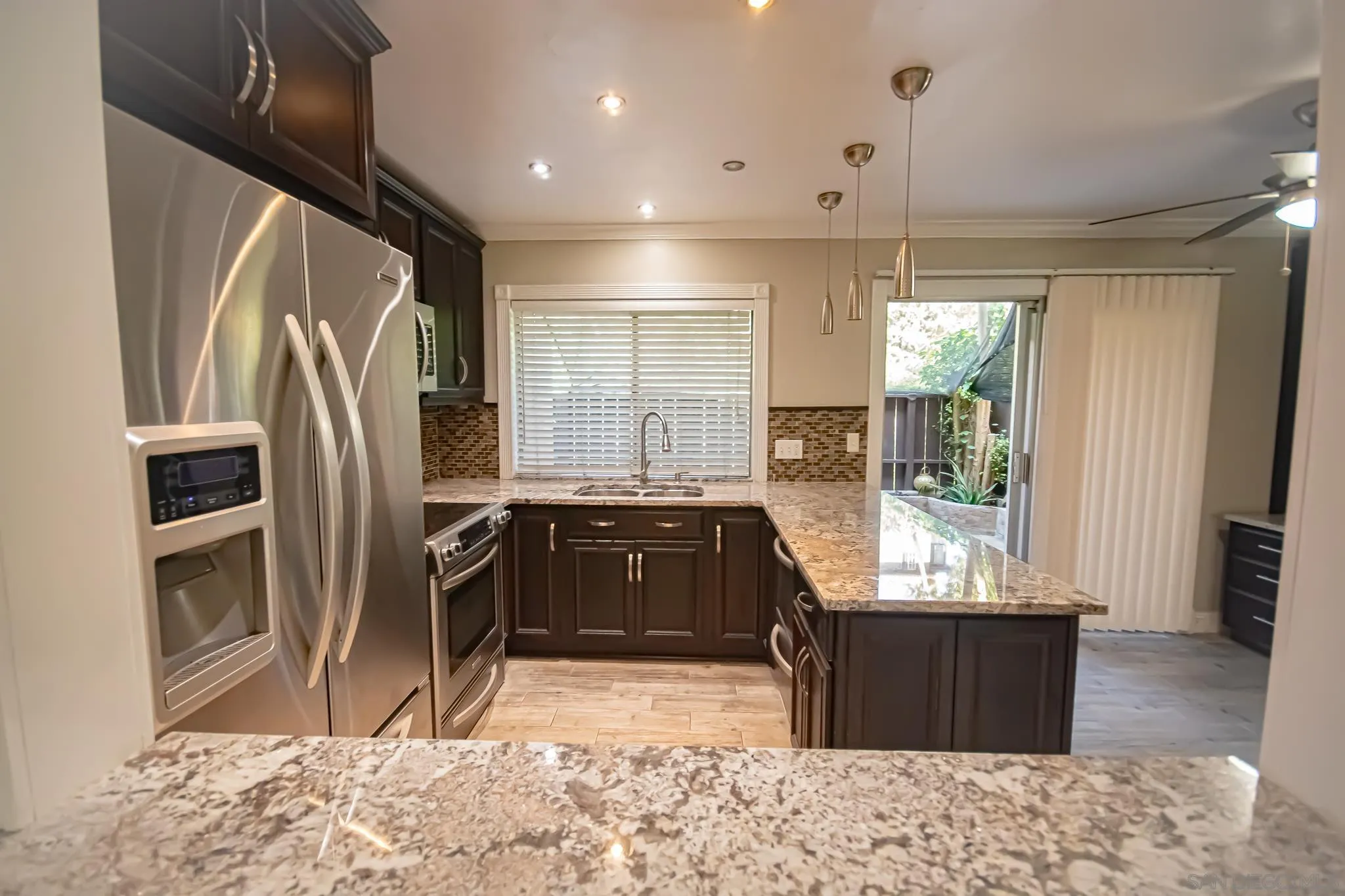 7968 Mission Center Ct Unit D