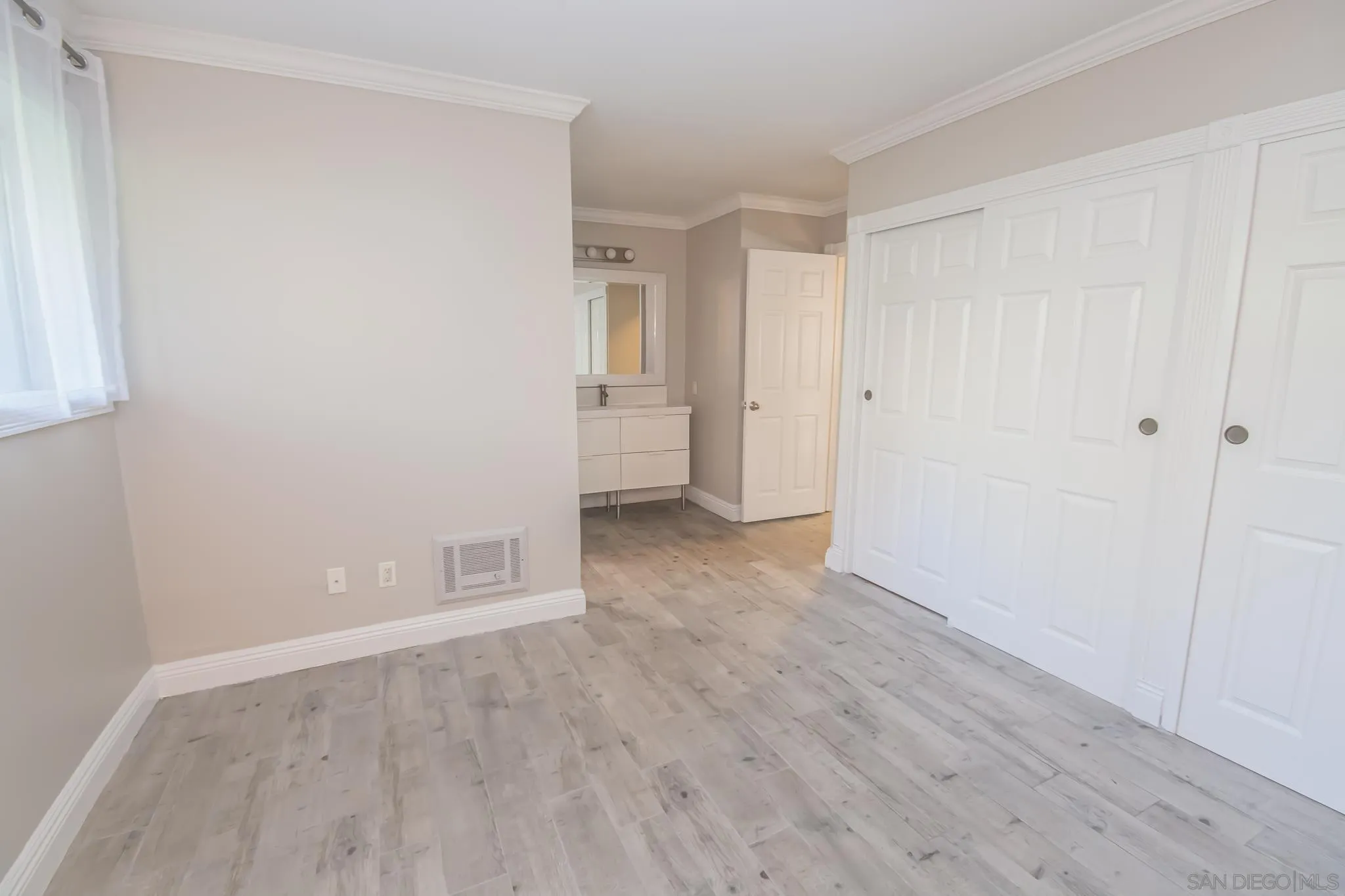 7968 Mission Center Ct Unit D
