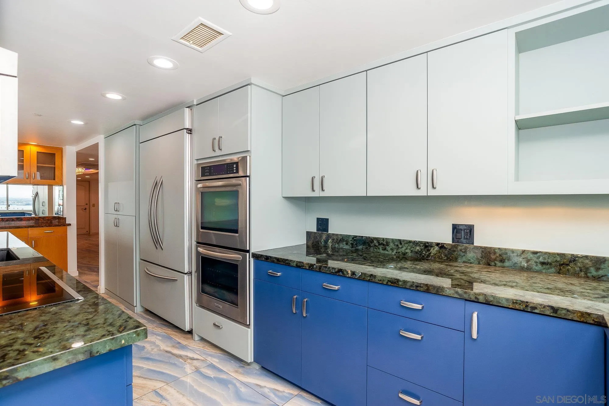 1820 Avenida Del Mundo Unit 1504
