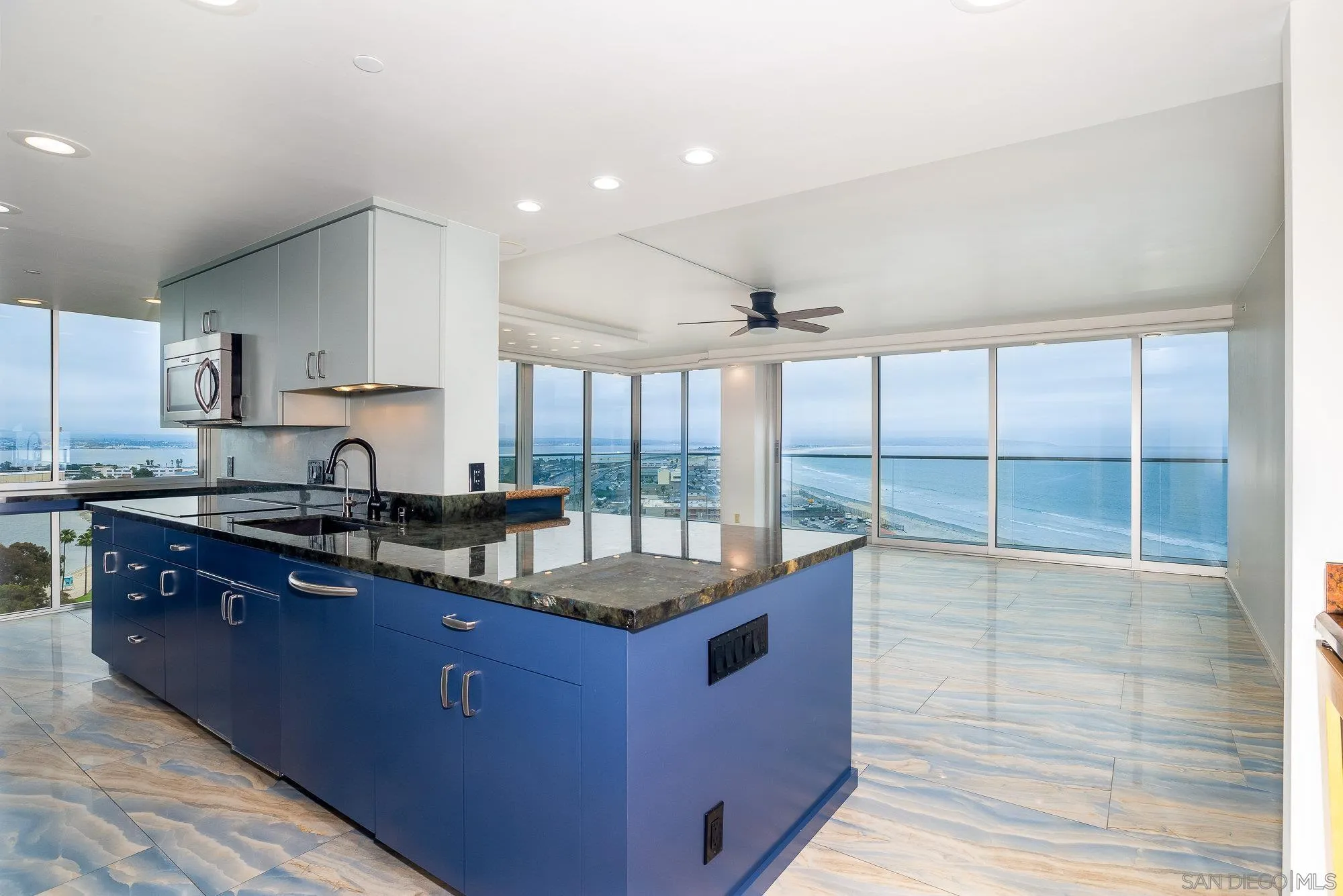 1820 Avenida Del Mundo Unit 1504