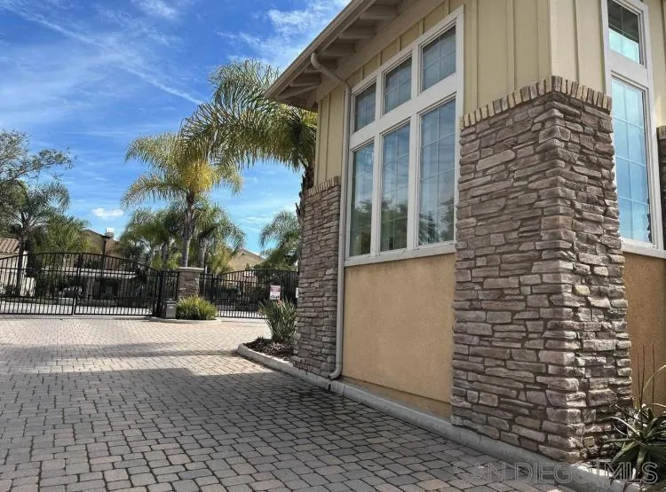 1132 Cherry Tree Lane