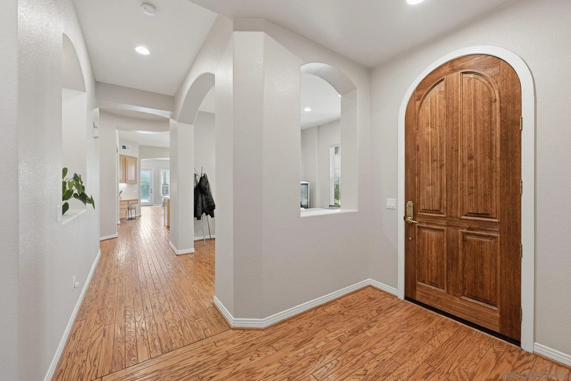 6154 Paseo Palero