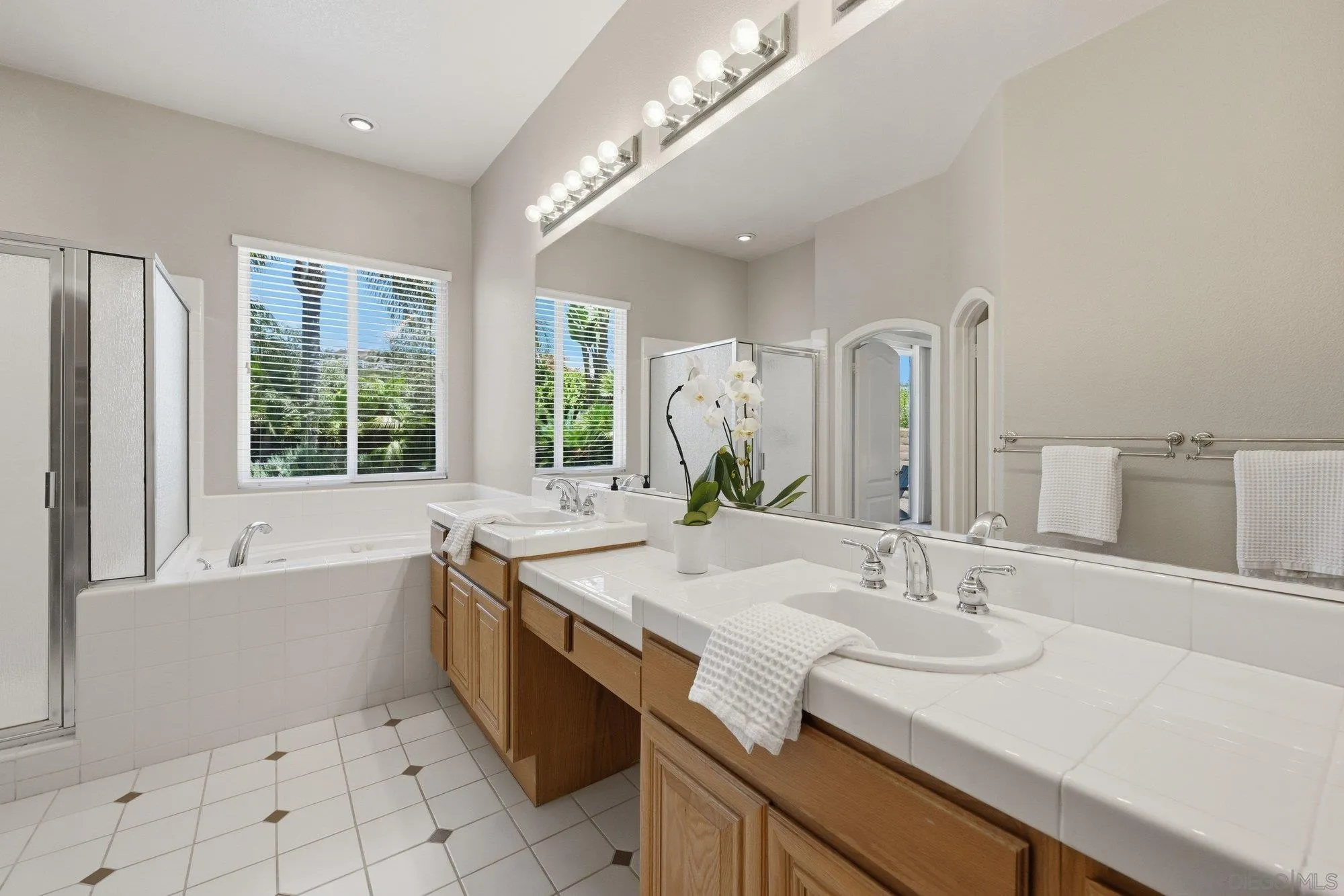 6154 Paseo Palero