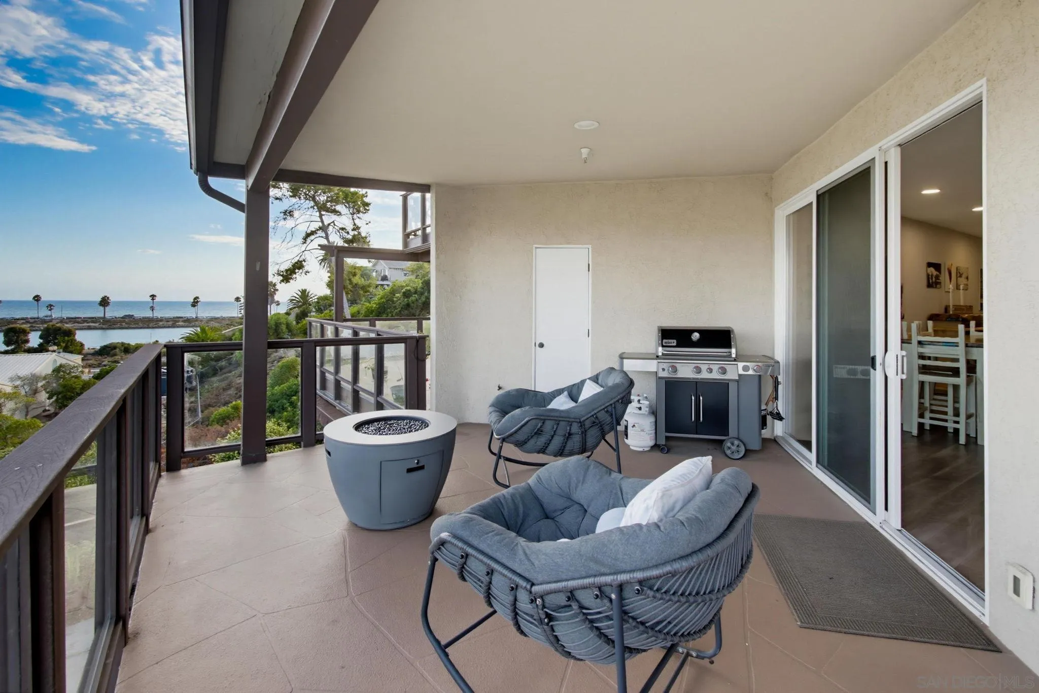 331 Olive Unit 202